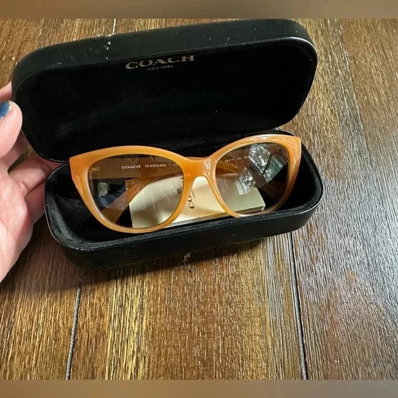 Coach Amber cat eye sunglasses - Picture 1 of 15